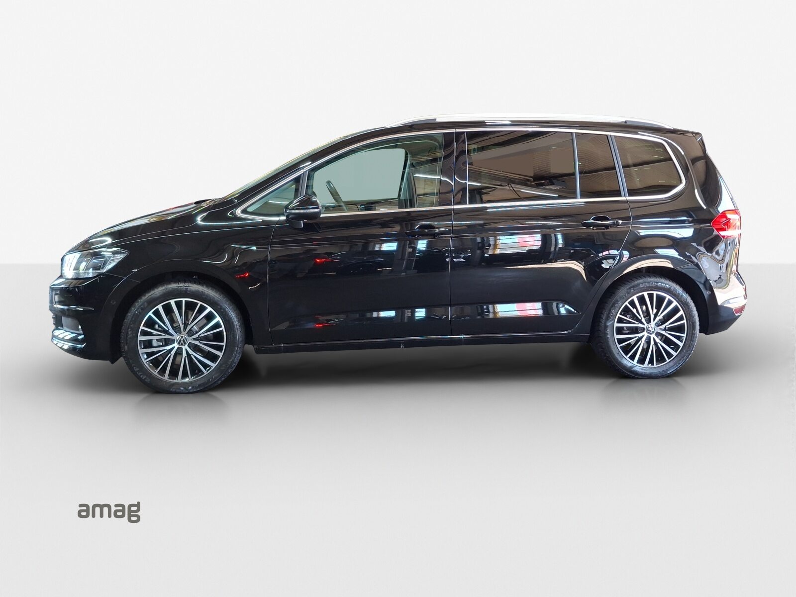 VW Touran Highline, Benzin, Occasion / Gebraucht, Automatik - 2