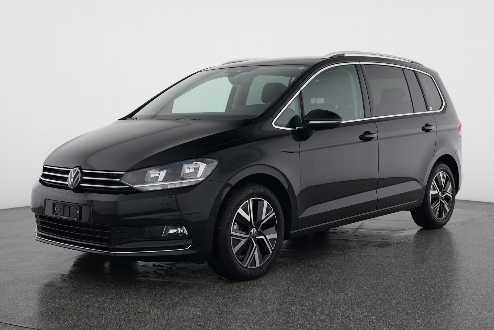 VW Touran 1.5 TSI Highline DSG, Petrol, Second hand / Used, Automatic - 2