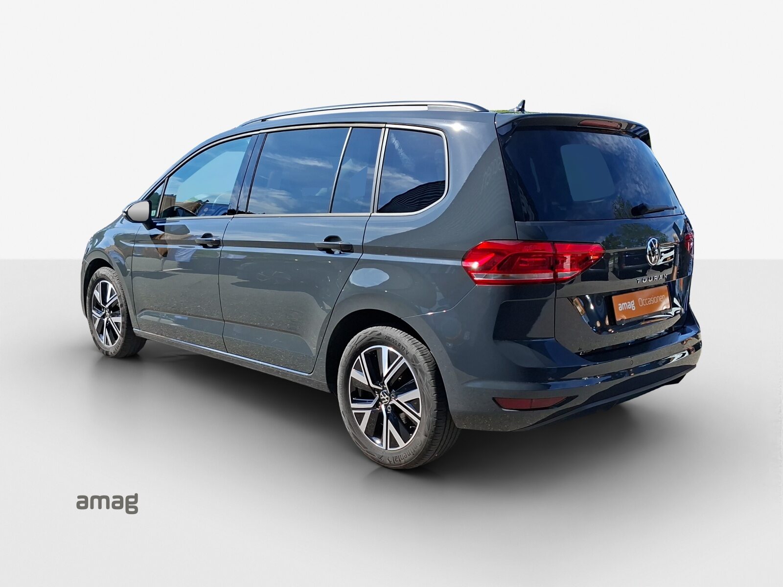 VW Touran Highline, Benzin, Occasion / Gebraucht, Automatik - 3