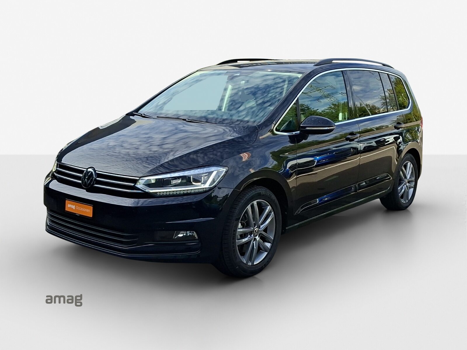 VW Touran UNITED