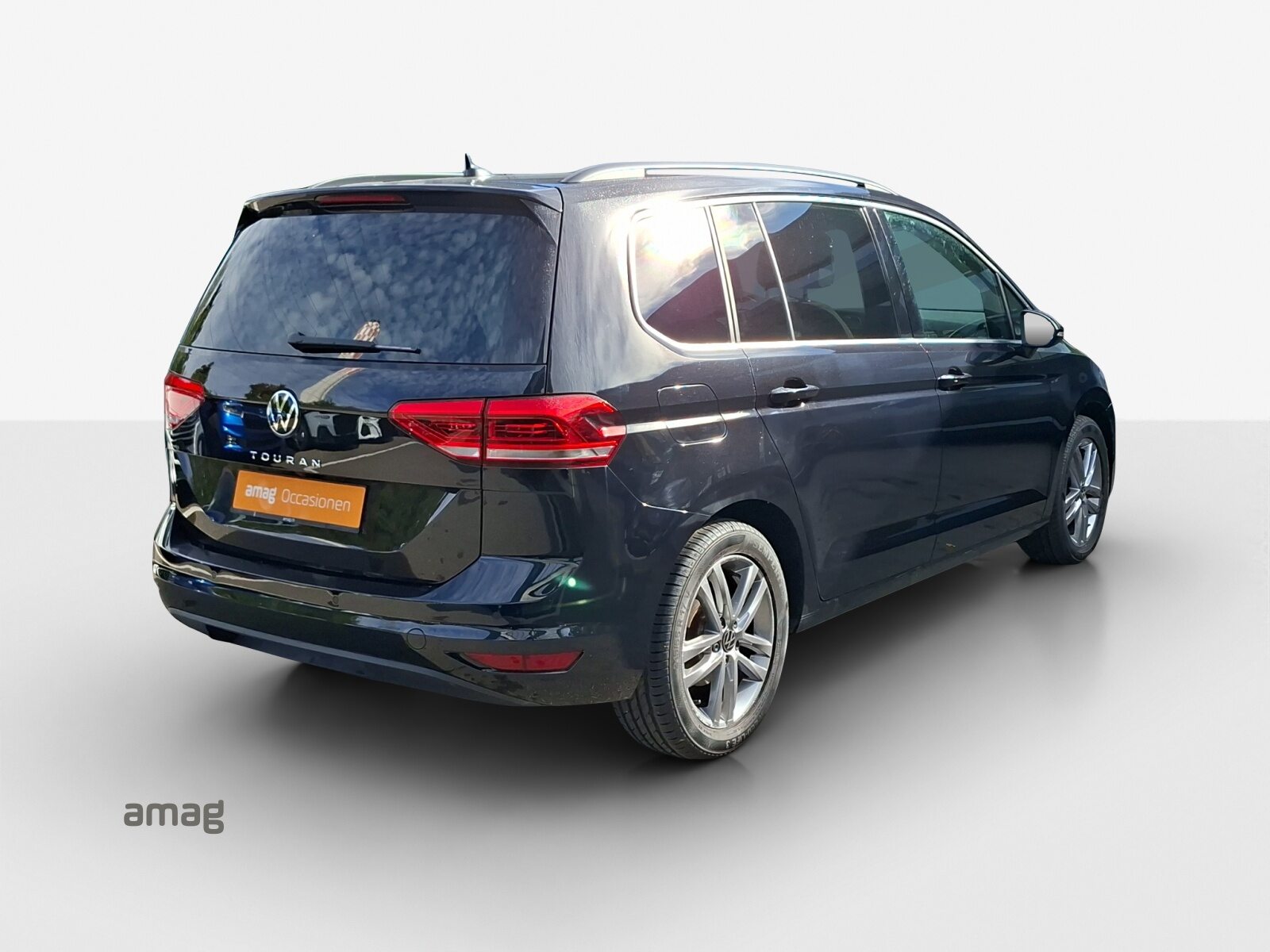VW Touran UNITED, Benzin, Occasion / Gebraucht, Automatik - 5