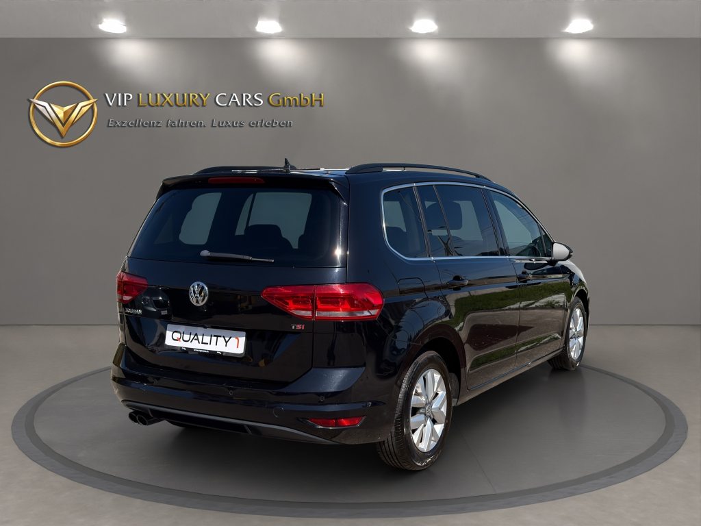 VW TOURAN 1.4 TSI Comfortline DSG 7 Plätze, Petrol, Second hand / Used, Automatic - 6