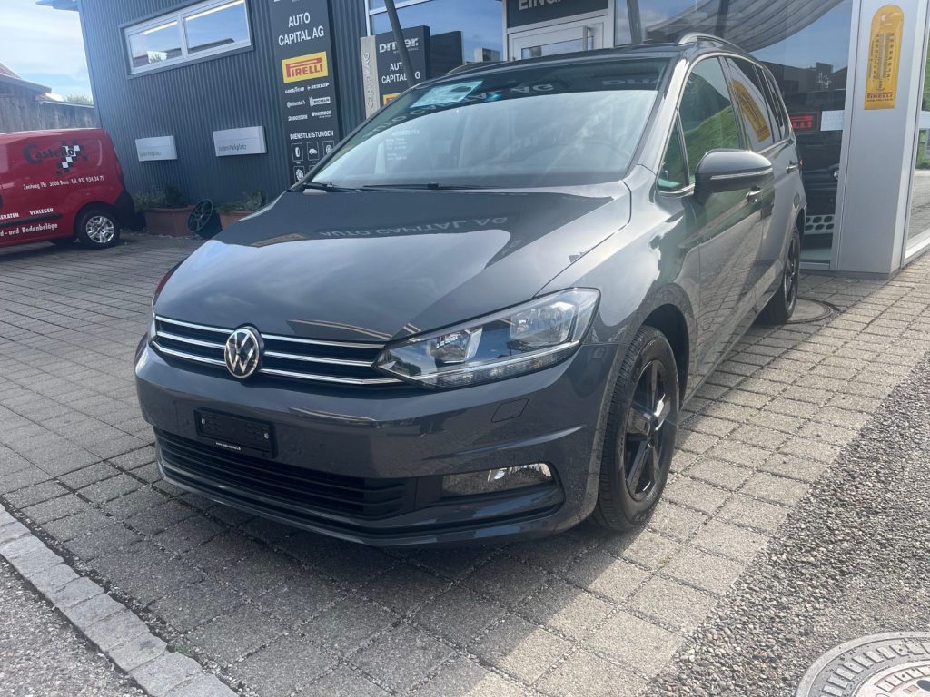 VW TOURAN 1.5 TSI Comfortline DSG, Petrol, Second hand / Used, Automatic - 2