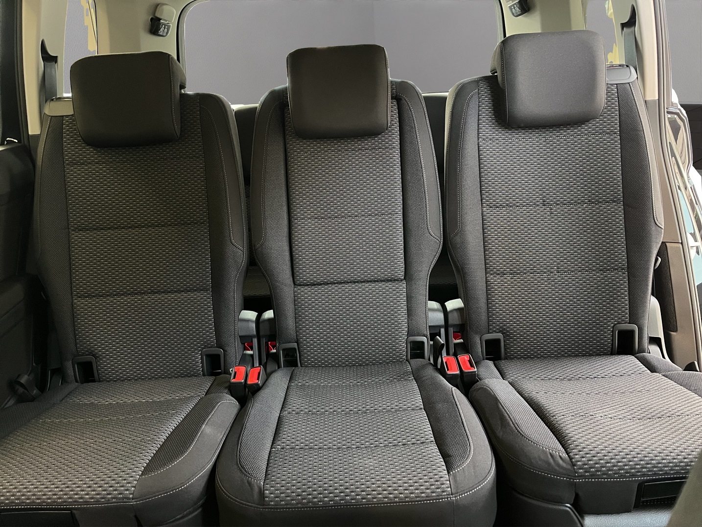 VW Touran UNITED, Benzin, Vorführwagen, Automatik - 7