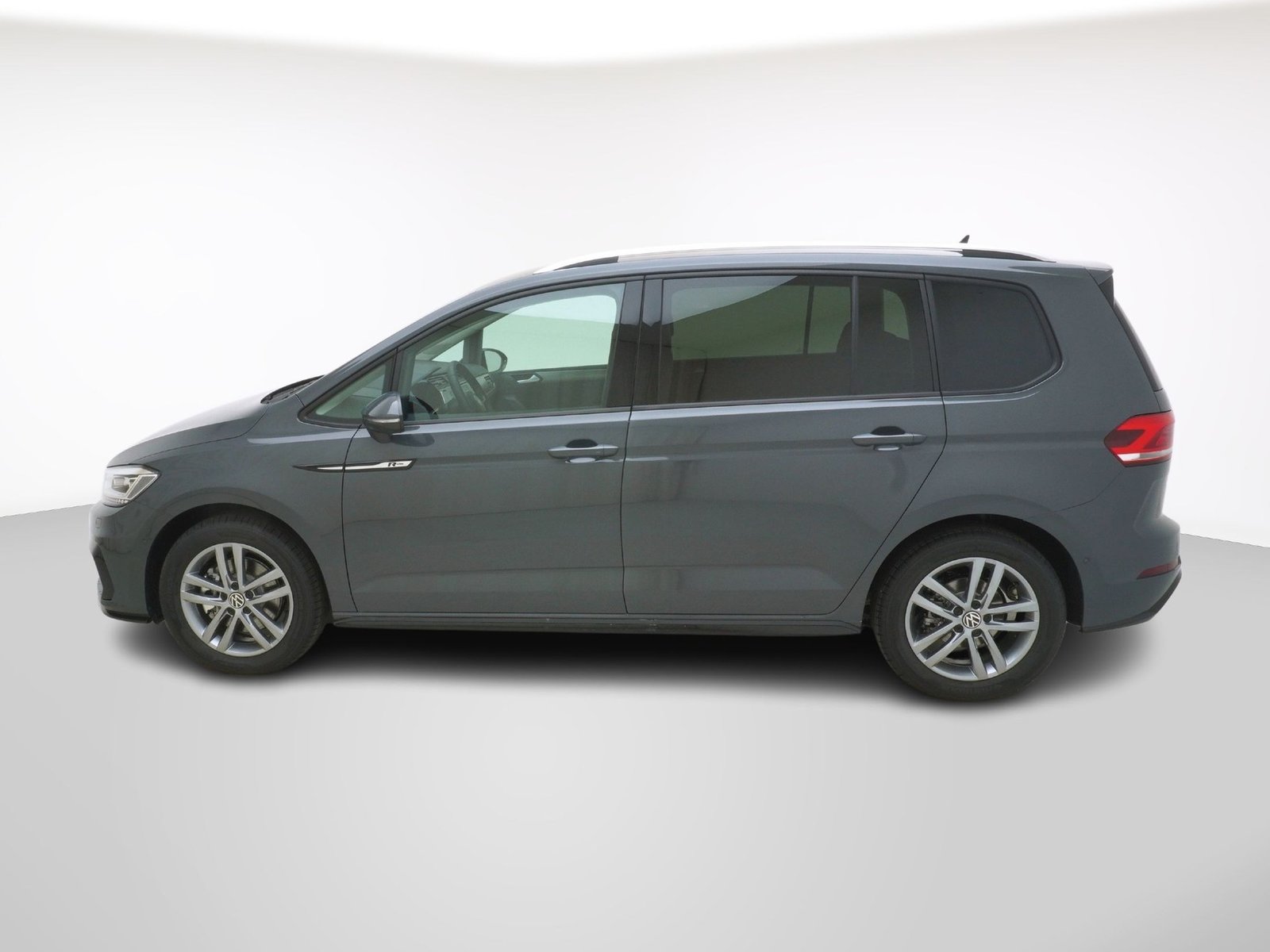 VW Touran 1.5 TSI R-Line DSG, Benzin, Vorführwagen, Automatik - 2