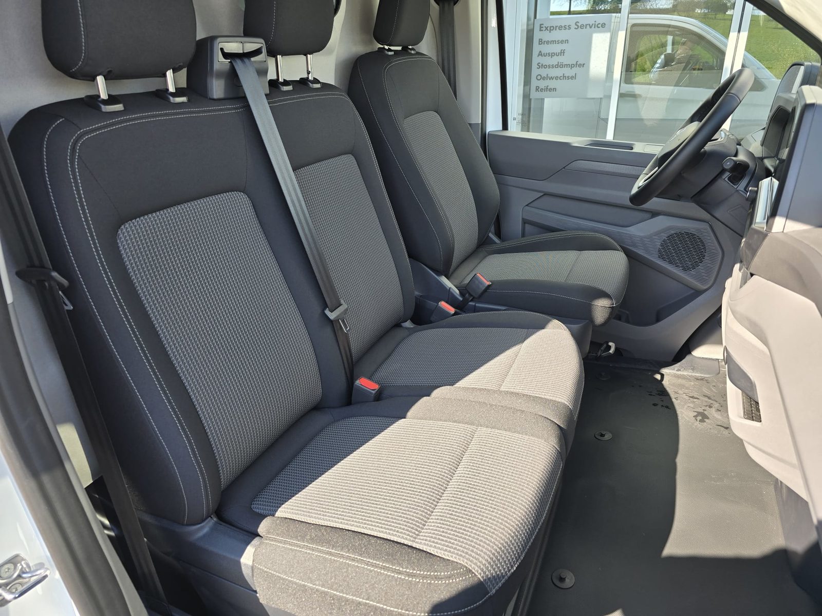 VW Transporter Kastenwagen RS 3100mm, Diesel, New car, Automatic - 3