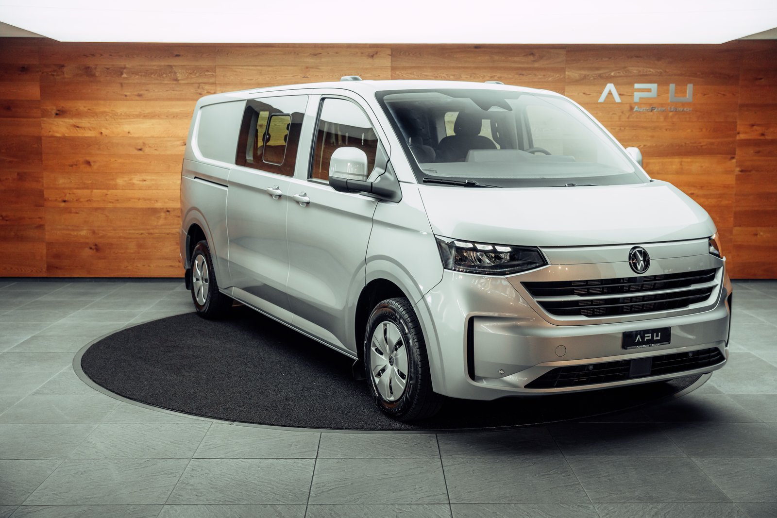 VW Transporter 2.0 TDI Lang