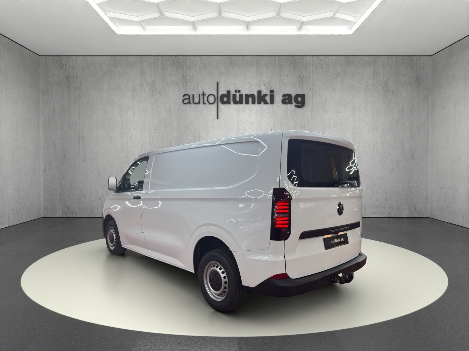 VW Transporter 2.0 TDI, Diesel, New car, Manual - 2