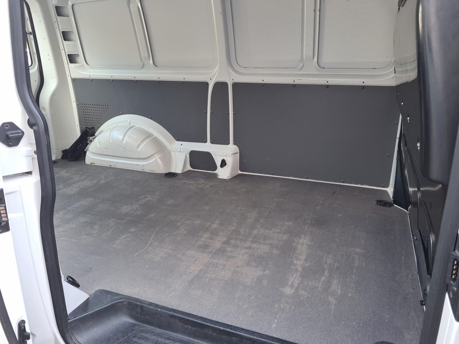 VW ABT e-Transporter 6.1 Kastenwagen 3400mm, Elektro, Occasion / Gebraucht, Automatik - 7