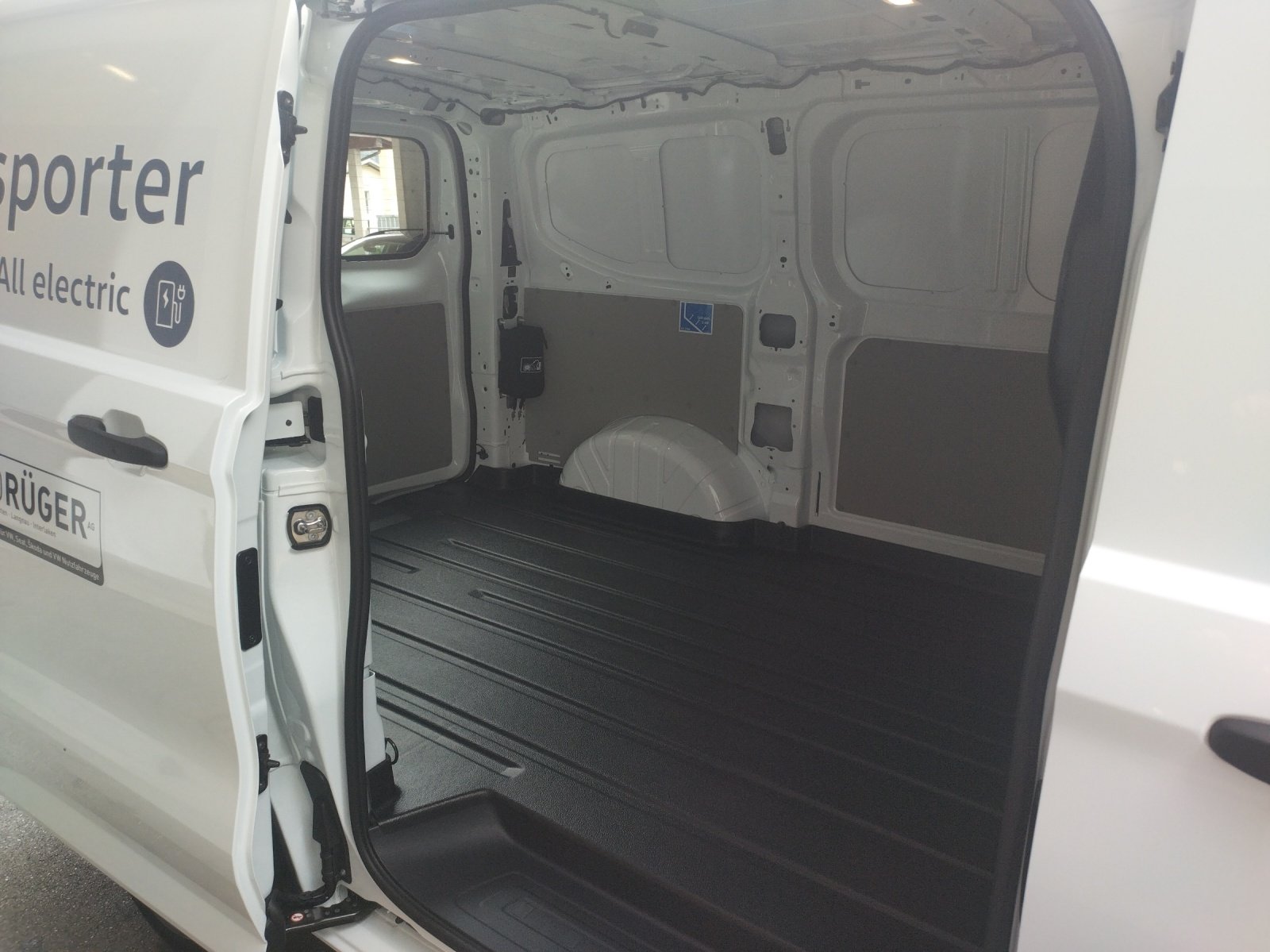 VW e-Transporter 70 kWh, Elektro, Occasion / Gebraucht, Automatik - 7