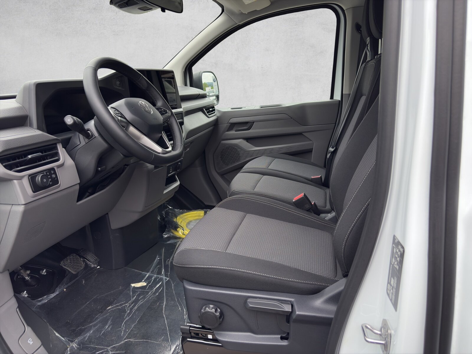 VW e-Transporter 70 kWh Pan Americana Lang, Elektro, Occasion / Gebraucht, Automatik - 6