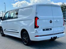VW Transporter Van Plus, Diesel, New car, Automatic - 6