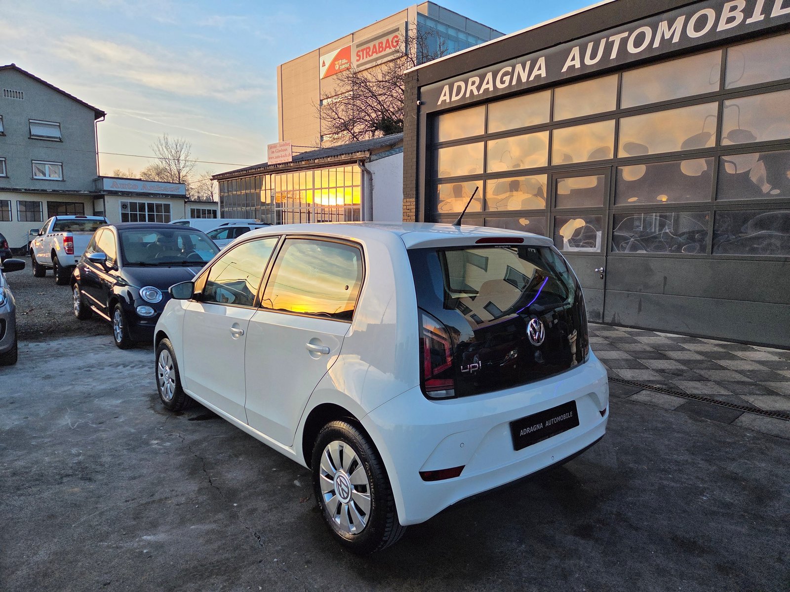 VW Up 1.0 BMT move up ASG, Essence, Occasion / Utilisé, Automatique - 6