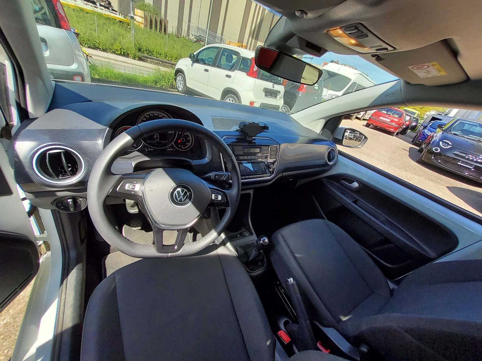 VW Up 1.0 MPI move up Kurier, Benzin, Occasion / Gebraucht, Handschaltung - 5