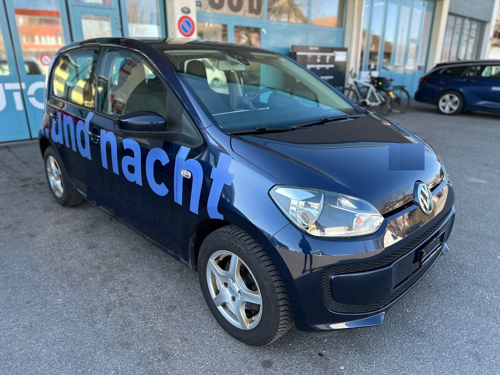 VW Up 1.0 white up Art on Ice ASG, Essence, Occasion / Utilisé, Automatique - 4