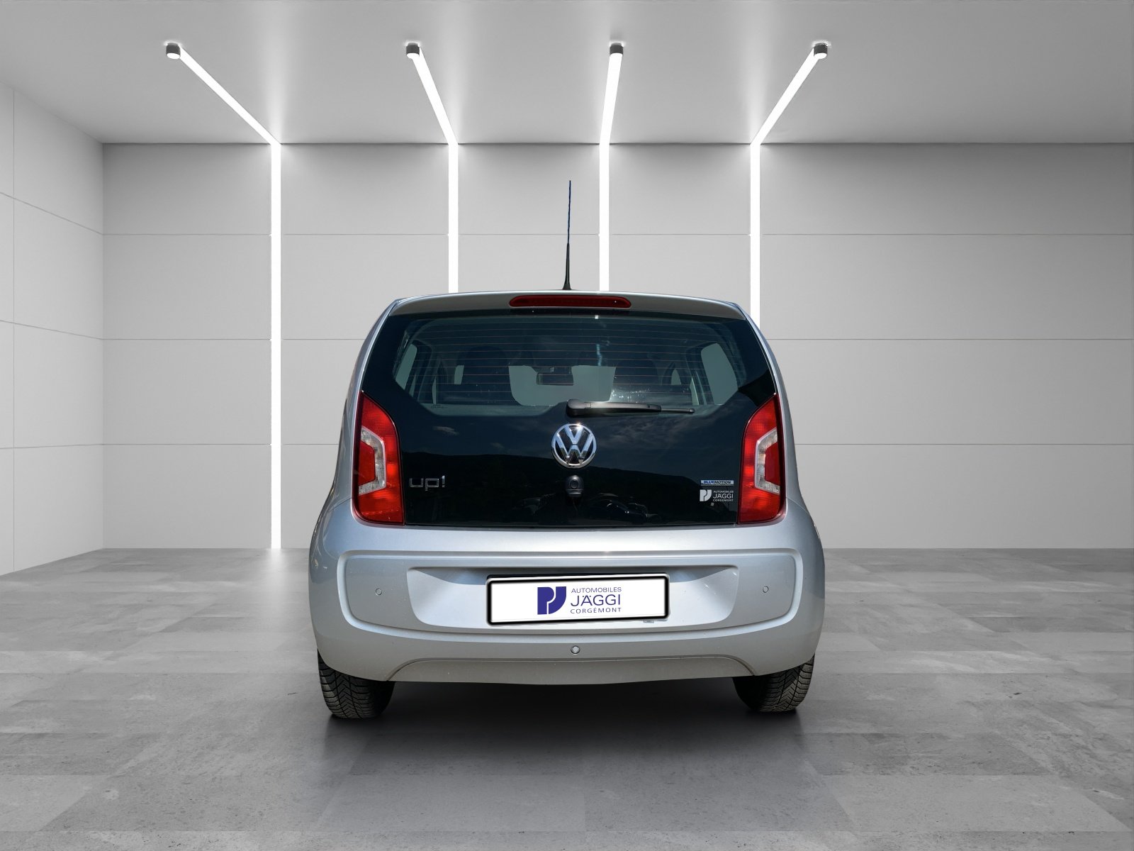 VW Up 1.0 BMT move up, Petrol, Second hand / Used, Manual - 7