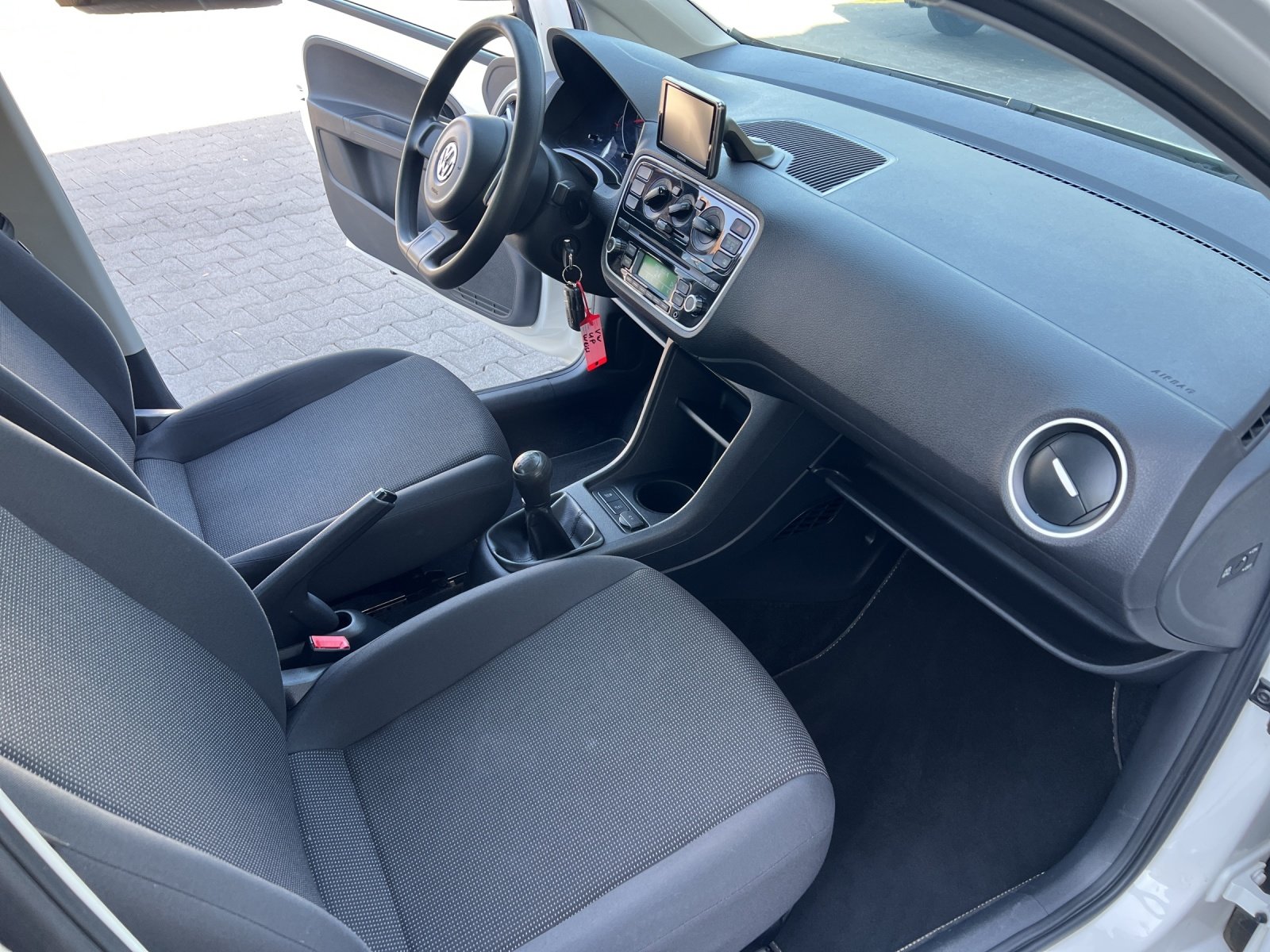 VW Up 1.0 start up, Benzin, Occasion / Gebraucht, Handschaltung - 7