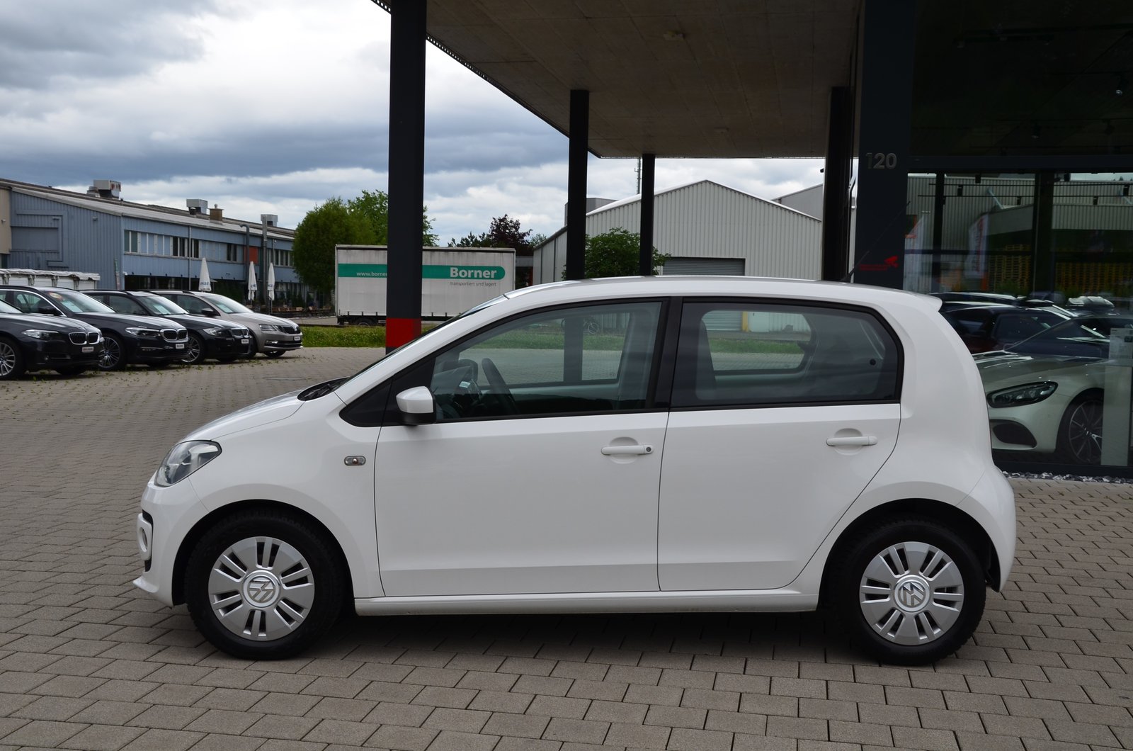 VW Up 1.0 BMT move up*Frisch ab MFK,1 Jahr oder 20'000km Gar, Benzin, Occasion / Gebraucht, Handschaltung - 7