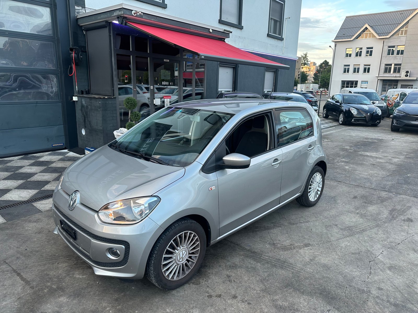 VW Up 1.0 cup up ASG, Benzin, Occasion / Gebraucht, Automatik - 4