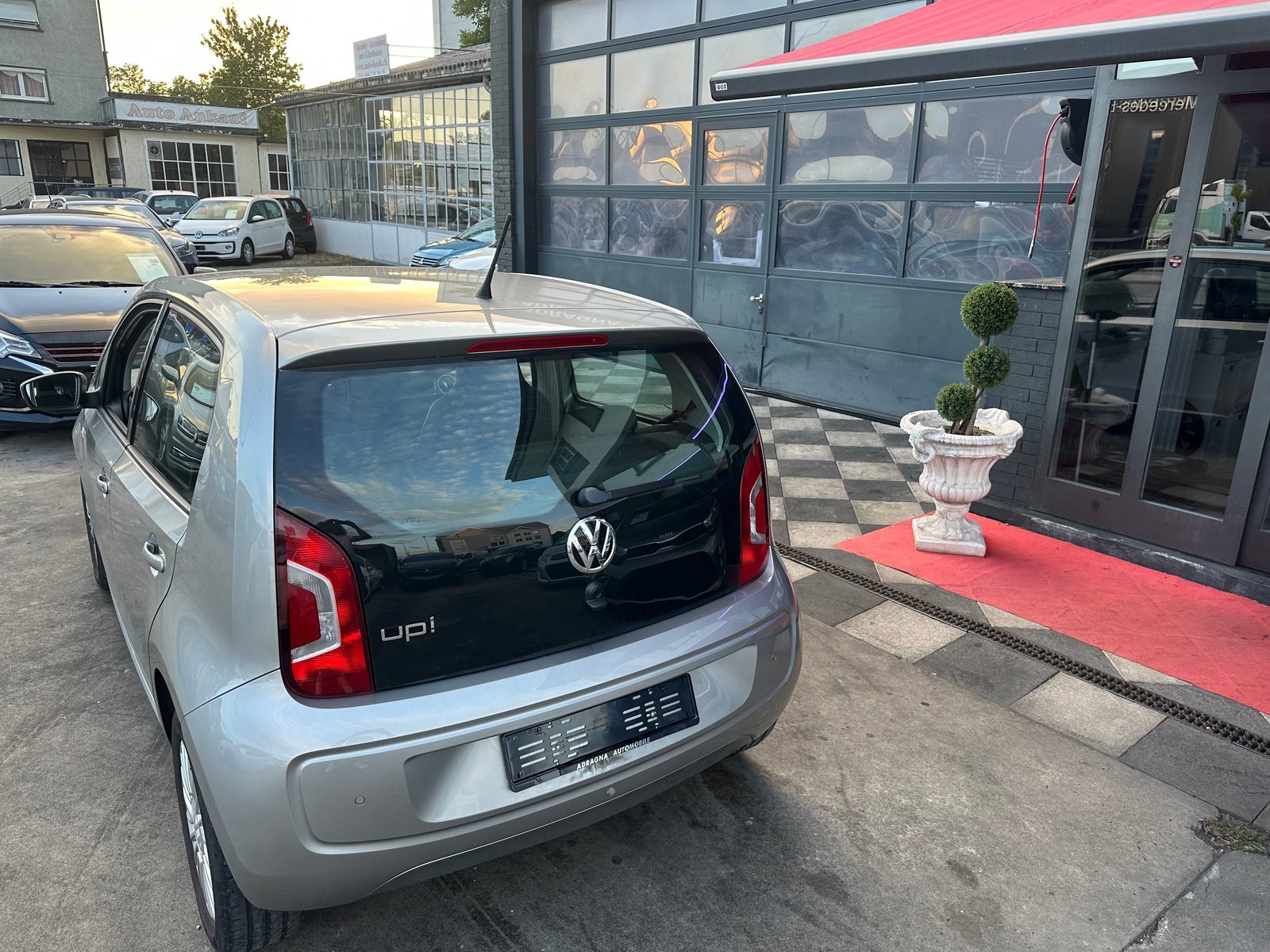 VW Up 1.0 cup up ASG, Benzin, Occasion / Gebraucht, Automatik - 7
