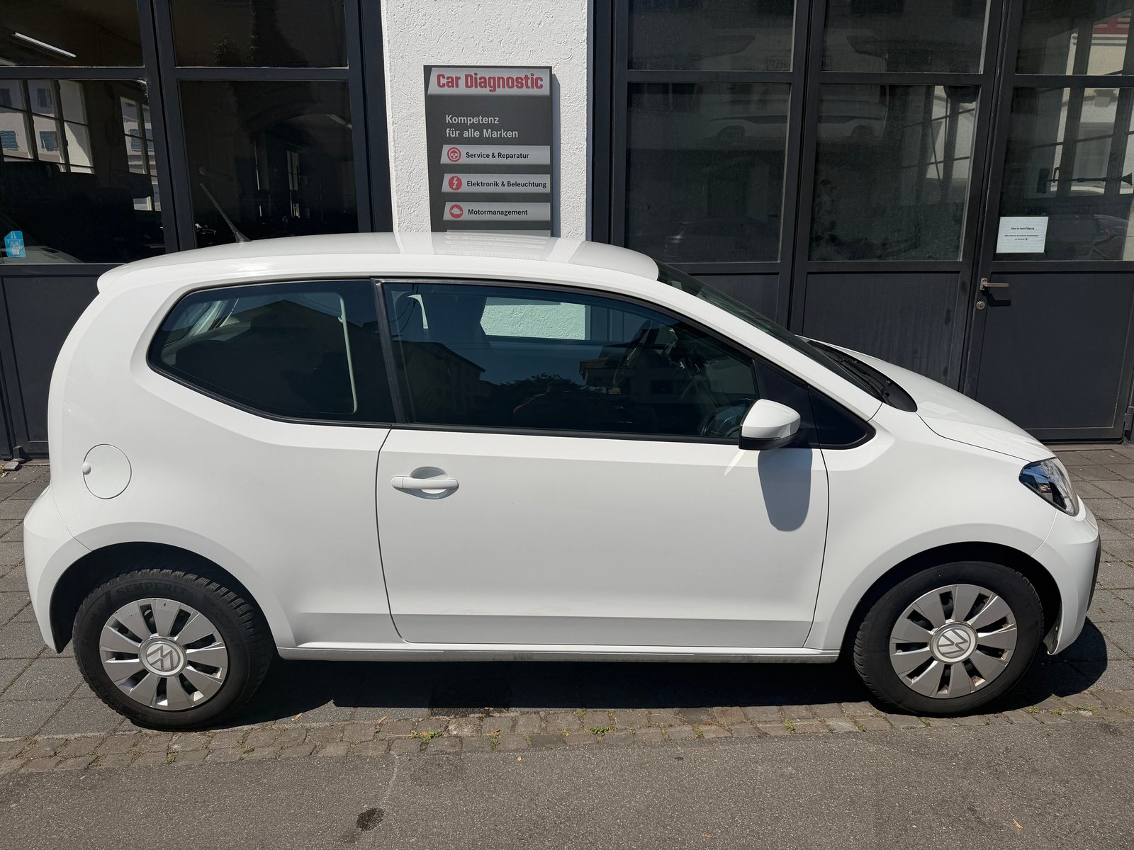 VW Up 1.0 MPI move up, Petrol, Second hand / Used, Manual - 5