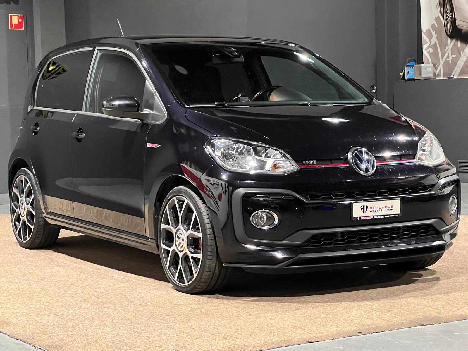 VW Up 1.0 TSI GTI