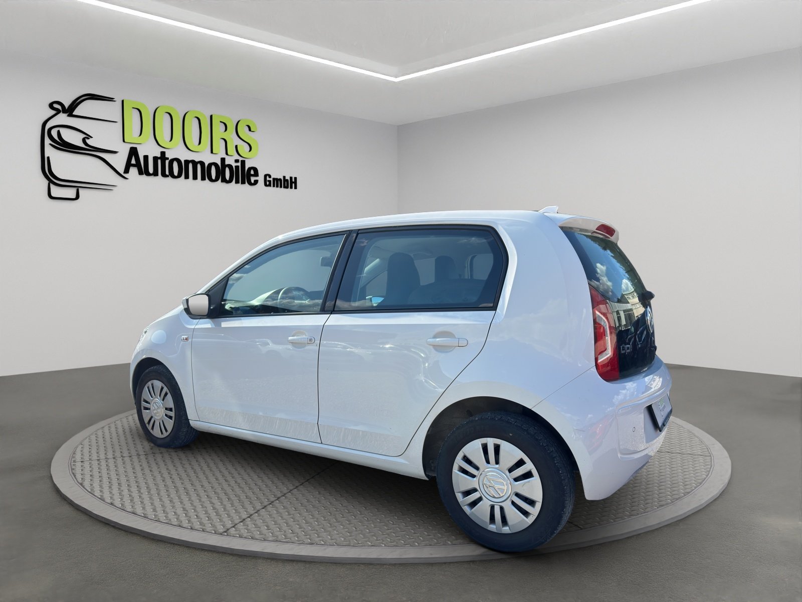 VW Up 1.0 take up, Petrol, Second hand / Used, Manual - 5