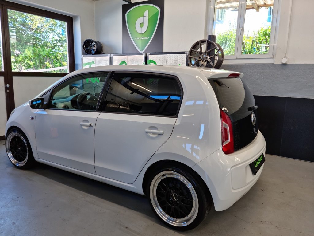 VW Up 1.0 MPI 75 Move ASG, Benzin, Occasion / Gebraucht, Automatik - 4