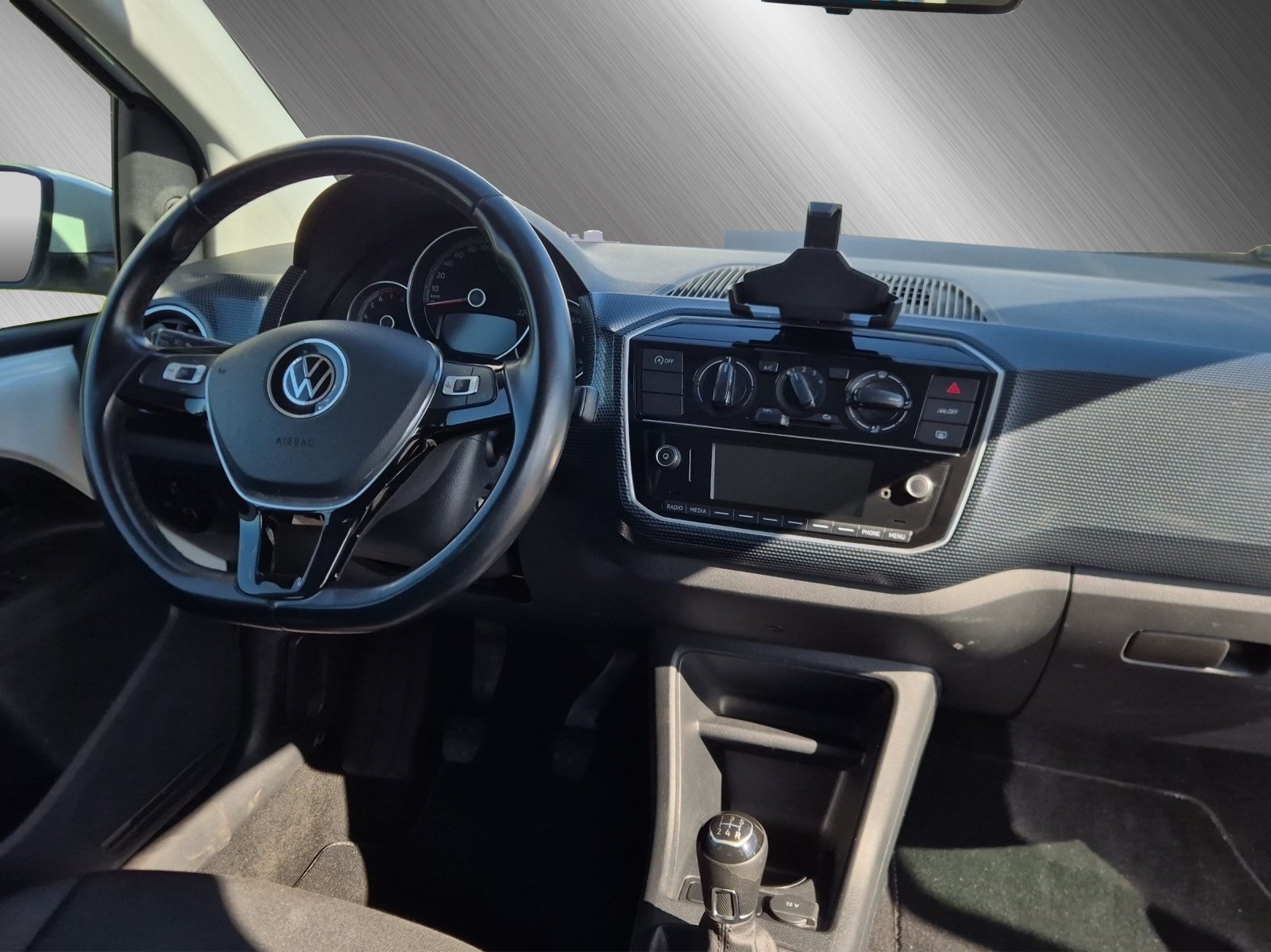 VW Up 1.0 MPI 65 BMT Move, Petrol, Second hand / Used, Manual - 7