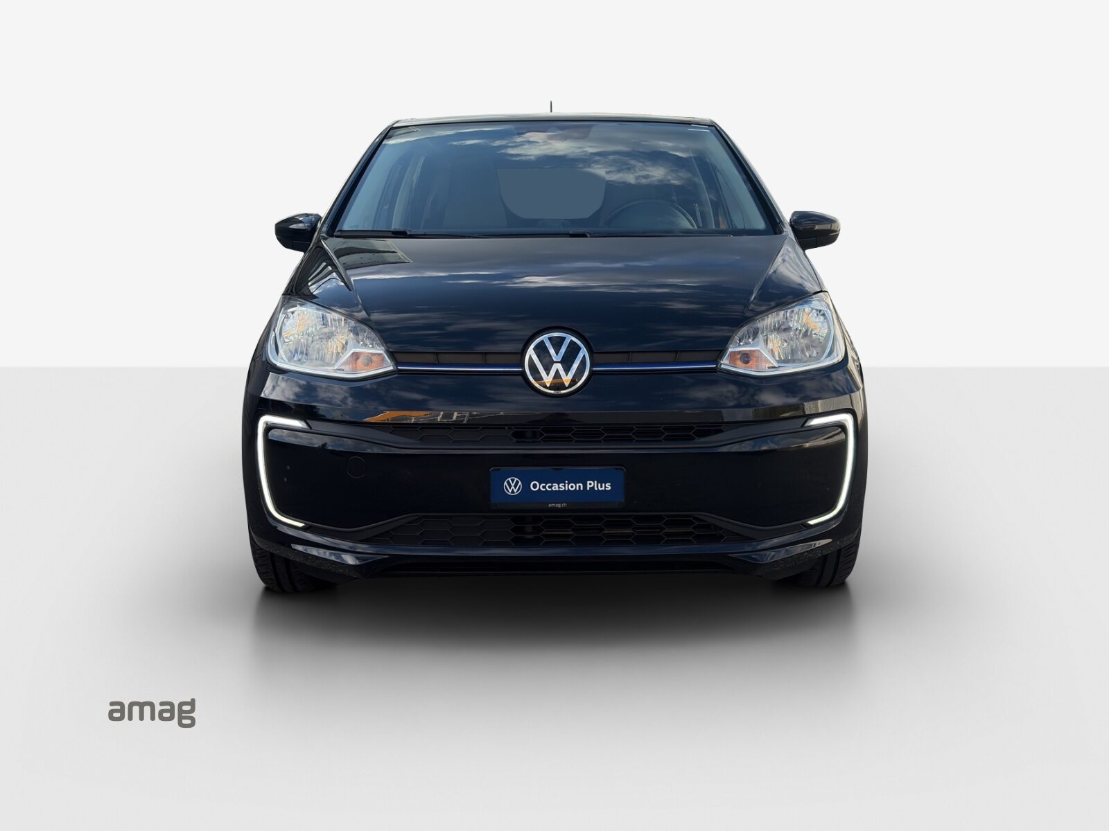 VW e-up!, Electric, Second hand / Used, Automatic - 7