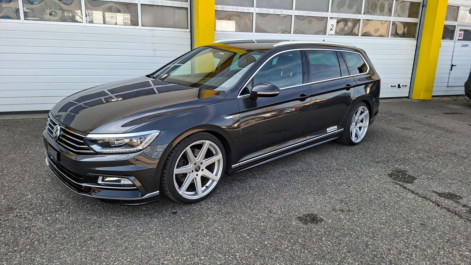 VW Variant 2.0 TDI R-Line DSG