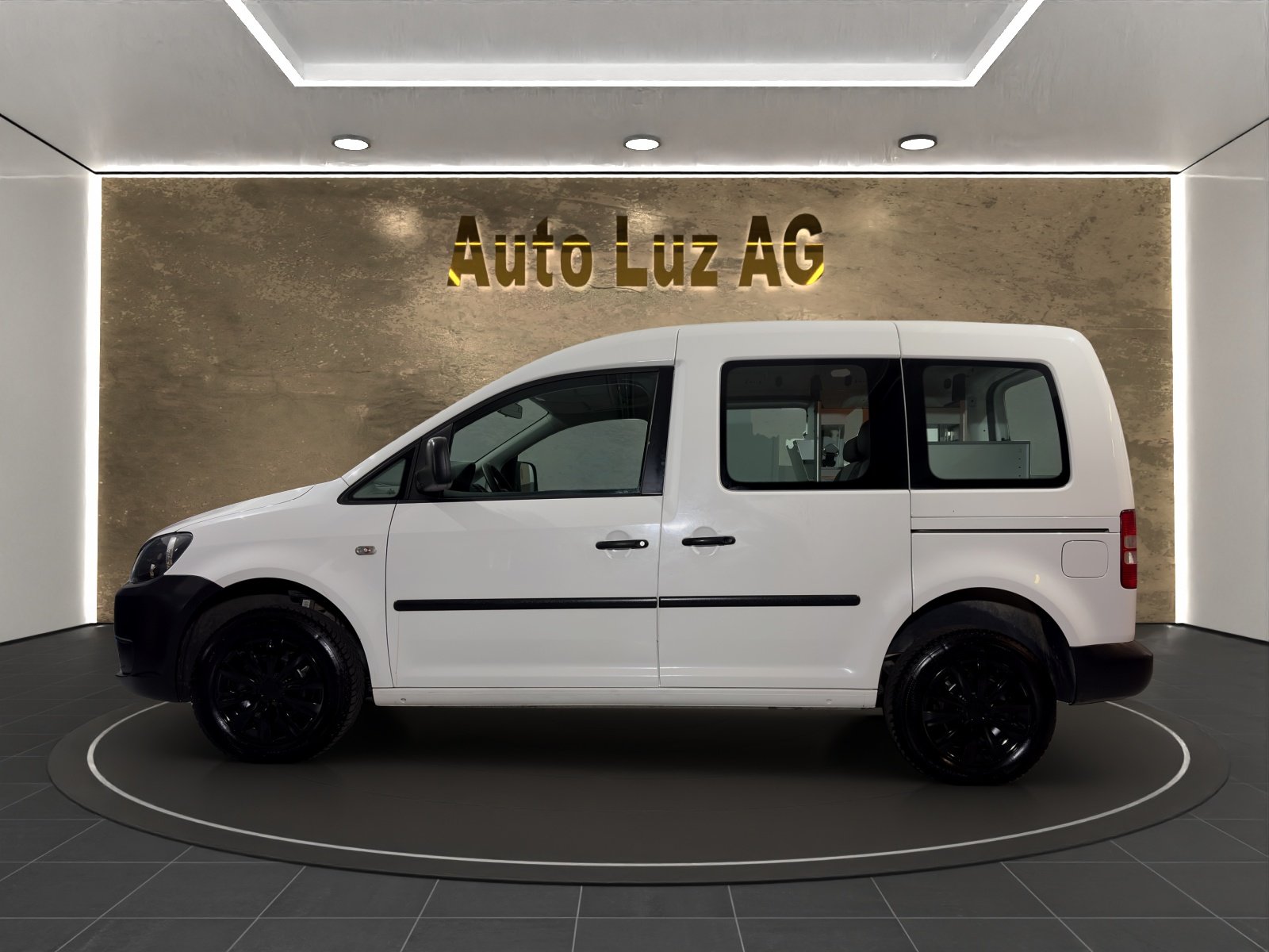 VW VW Caddy 2.0 TDI 4Motion, Diesel, Second hand / Used, Manual - 6