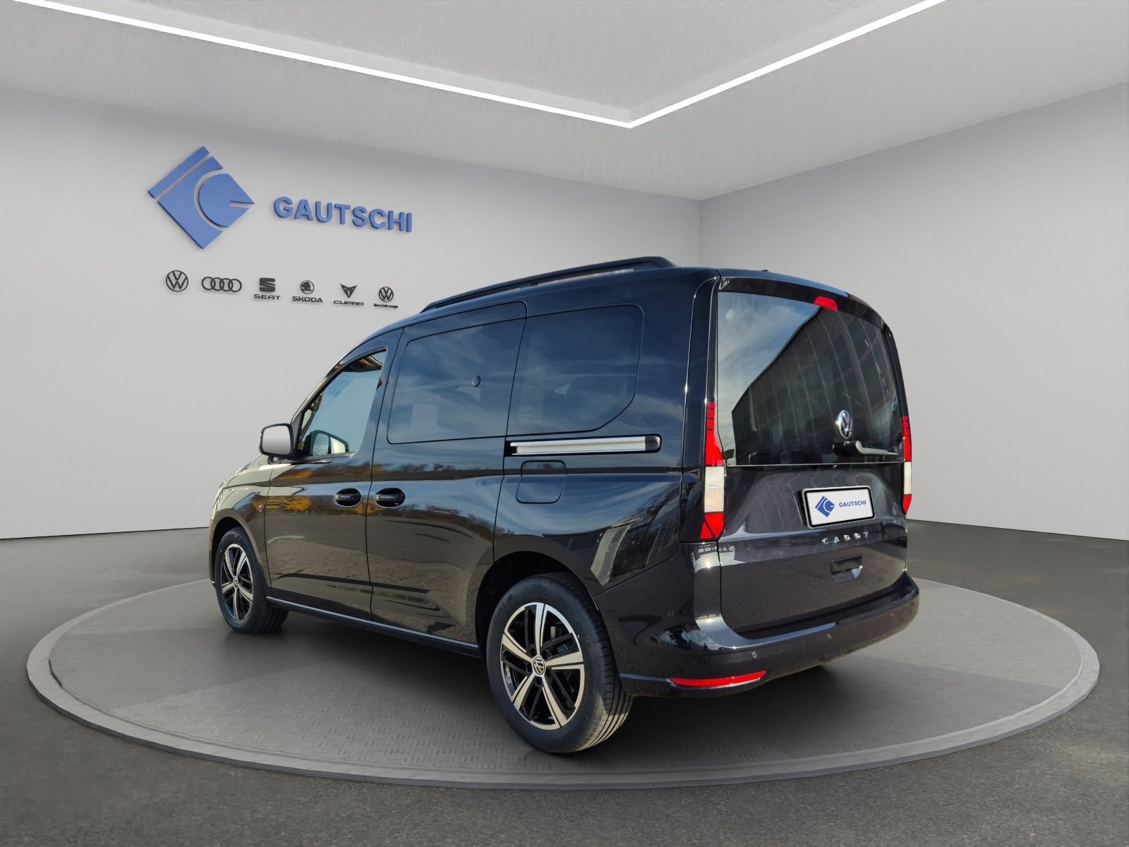 VW VW Caddy, Diesel, New car, Automatic - 3