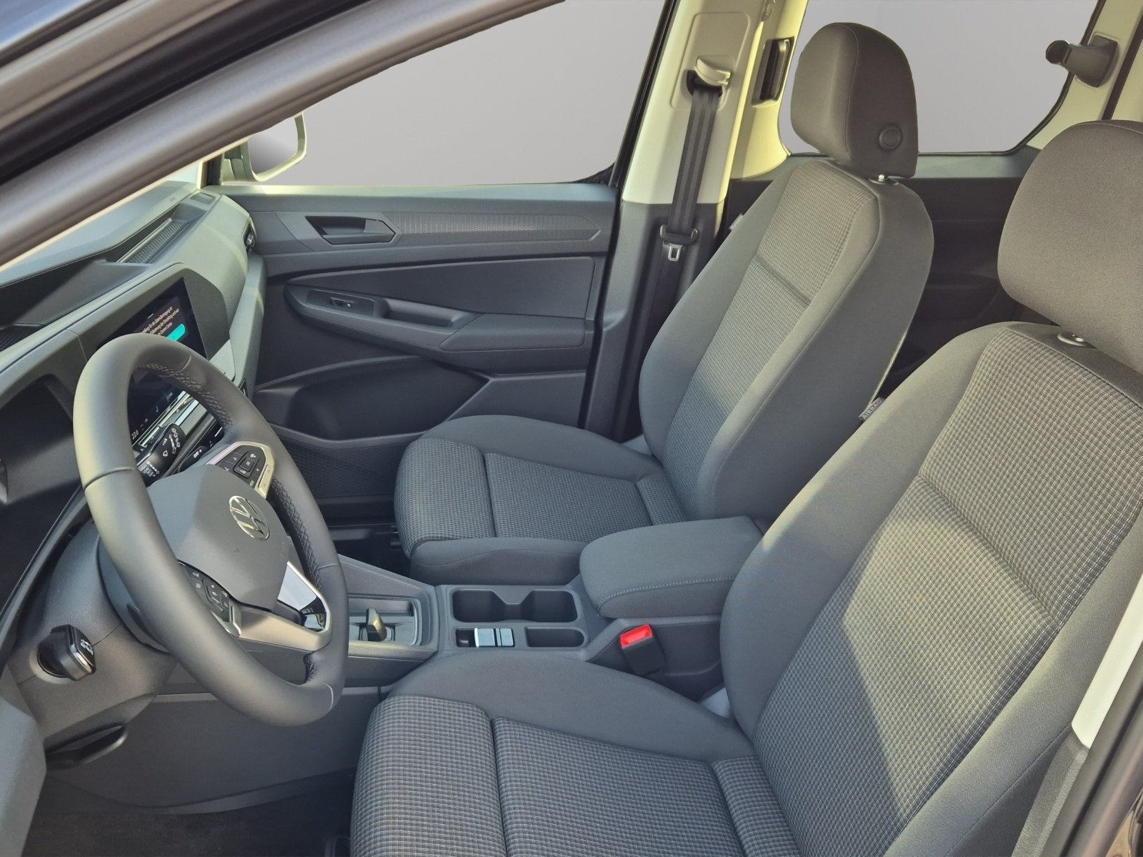 VW VW Caddy, Diesel, New car, Automatic - 6