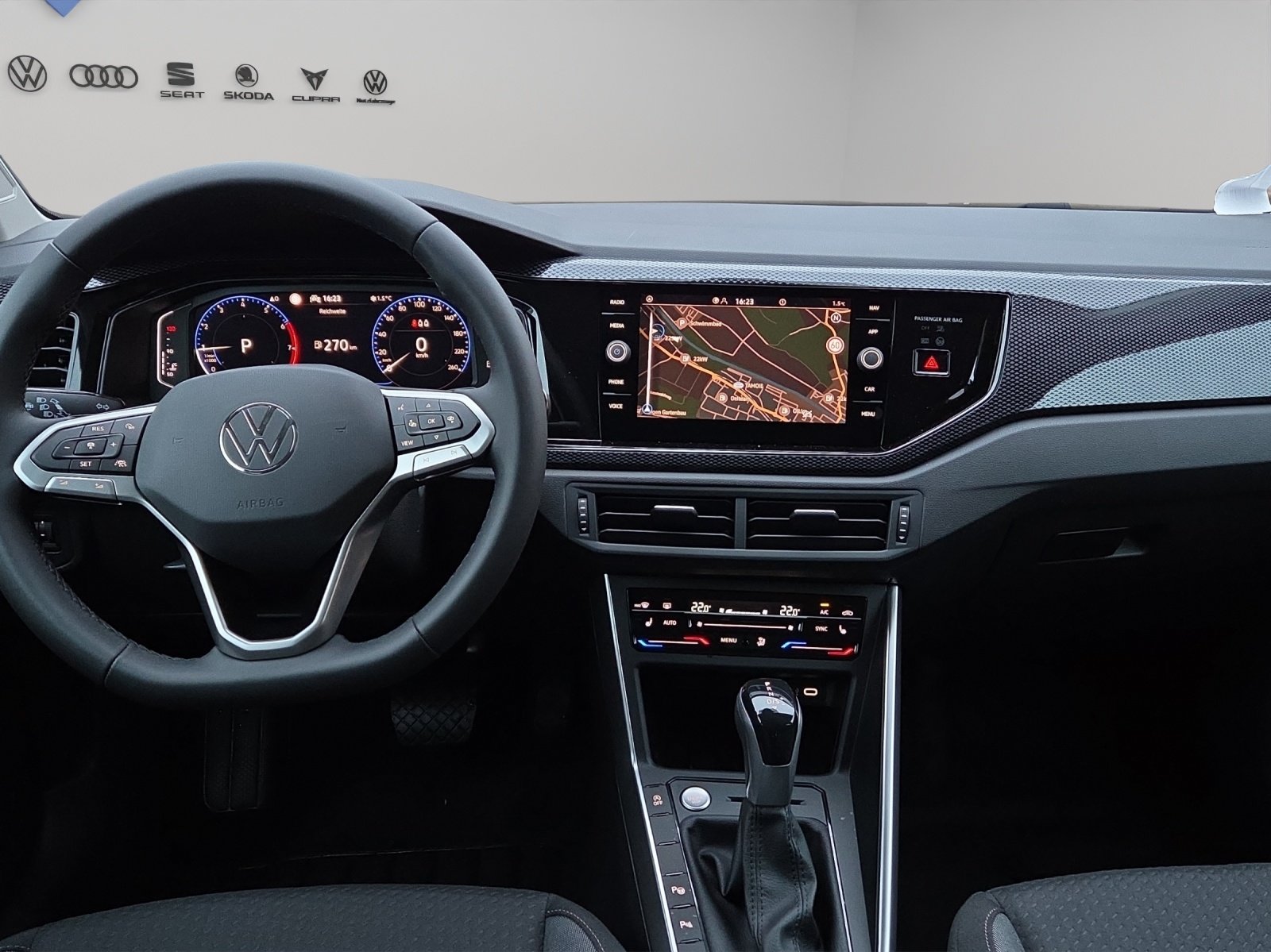 VW VW Polo Life, Petrol, New car, Automatic - 7