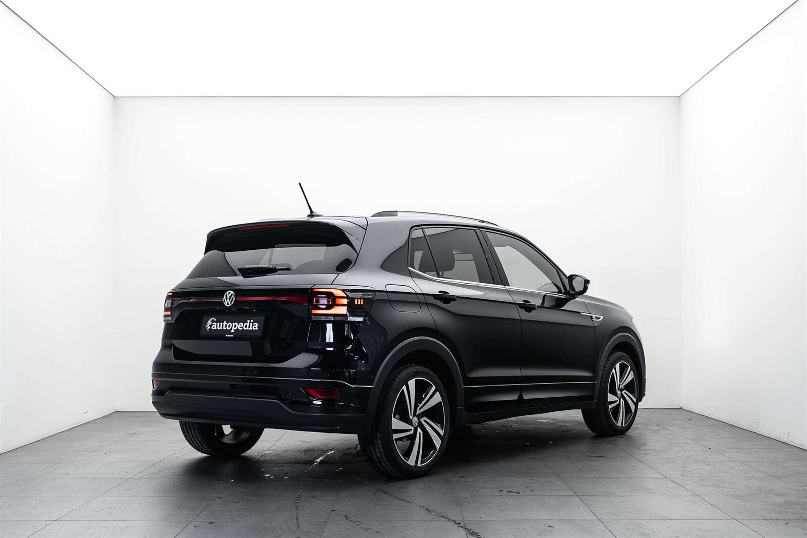 VW VW T-Cross 1.0 TSI R-Line DSG, Benzin, Occasion / Gebraucht, Automatik - 3