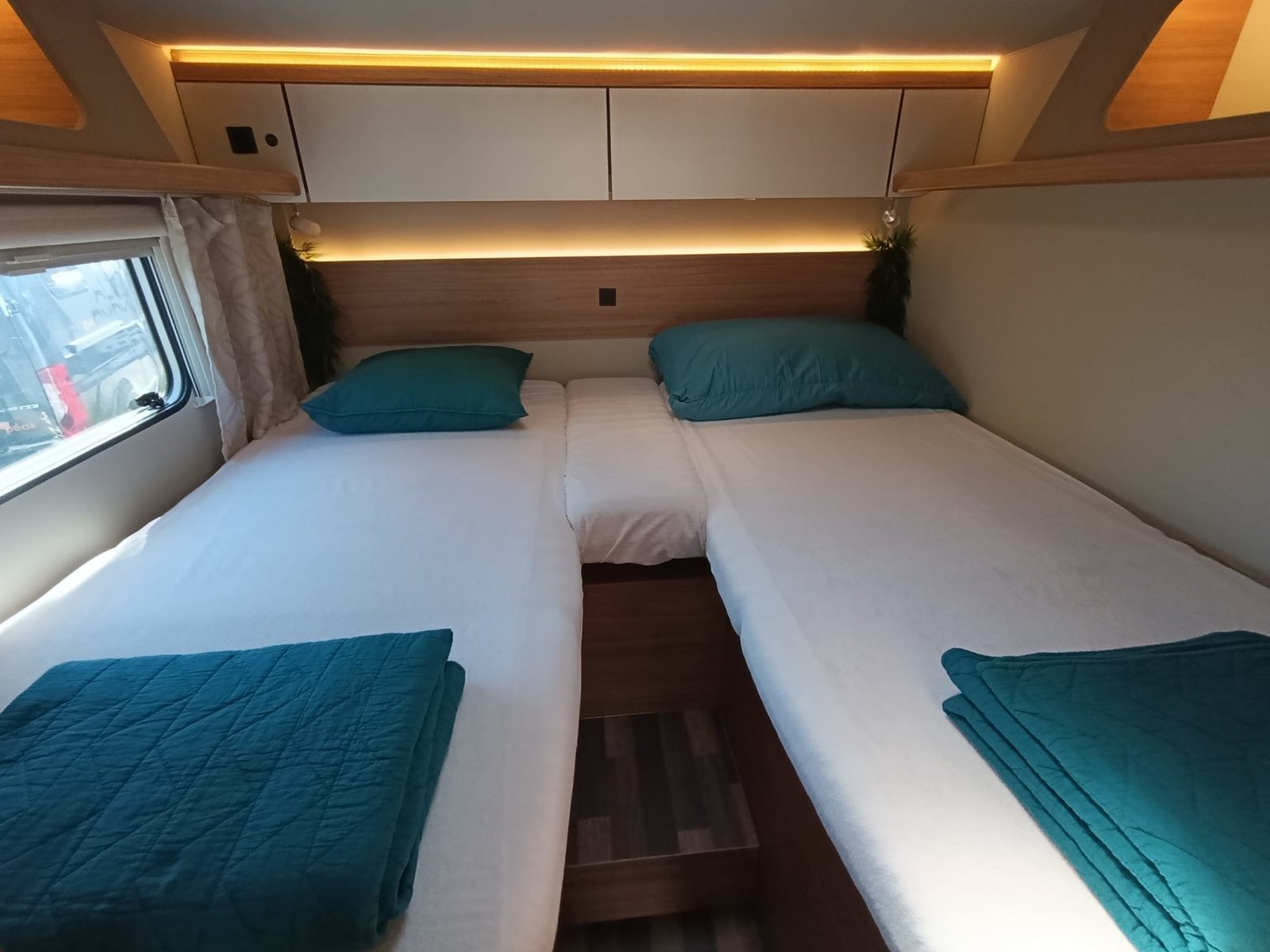 WEINSBERG Carahome MEG 650 *** Absolut voll ausgestattet und, Diesel, Occasion / Gebraucht, Automatik - 4