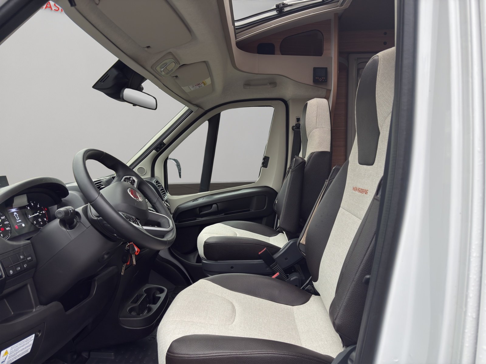 WEINSBERG R57 PEPPER Edition, Diesel, Occasion / Gebraucht, Handschaltung - 4