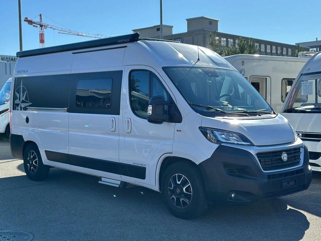 WESTFALIA Columbus**Querbett**Automat**4 Pers.**5.99m Länge**561Kg Nut, Diesel, Second hand / Used, Automatic - 3