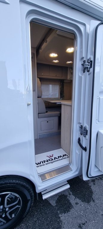 WINGAMM Brownie 5.8, Diesel, Ex-demonstrator, Automatic - 7