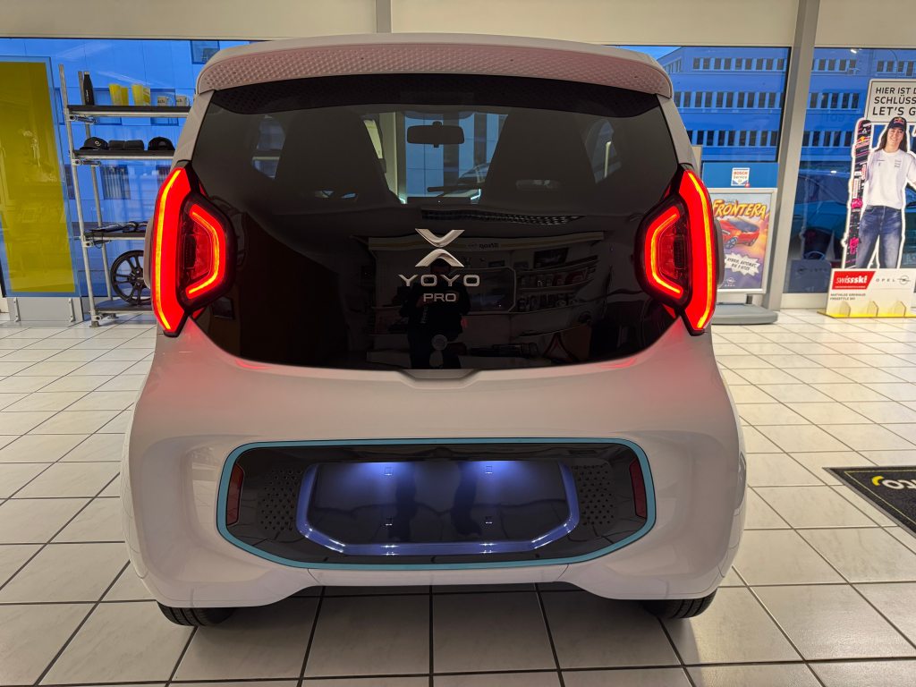 XEV Pro, Elektro, Neuwagen, Automatik - 3