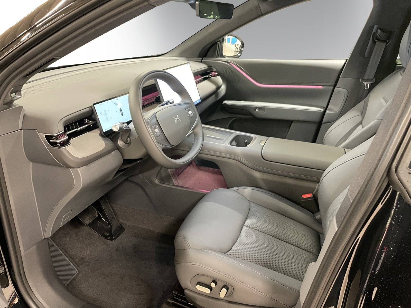 Xpeng G9 93kWh Performance AWD, Electric, New car, Automatic - 5