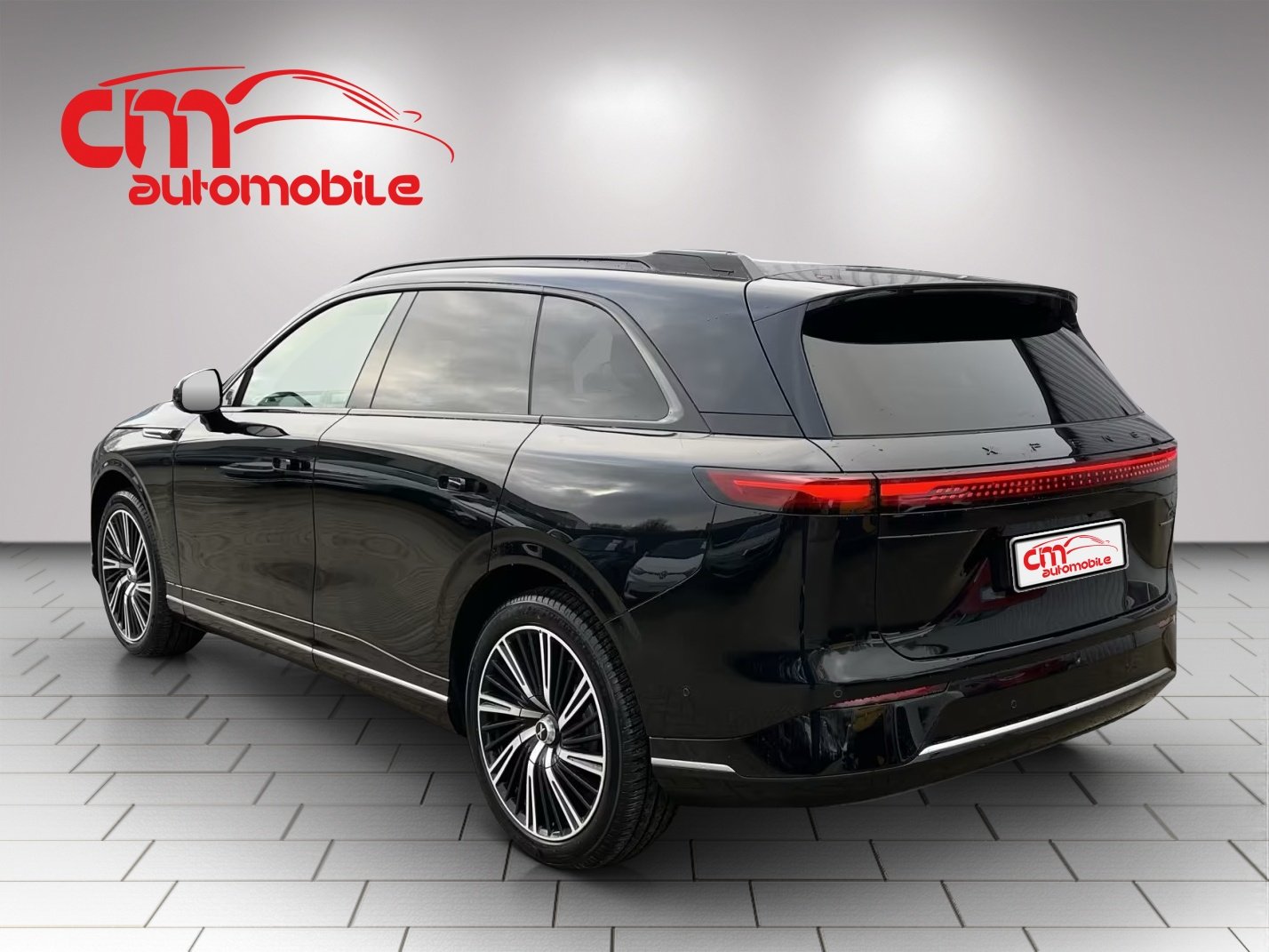 Xpeng G9 93kWh Performance AWD Premium-Paket und AHK neues M, Electric, New car, Automatic - 2