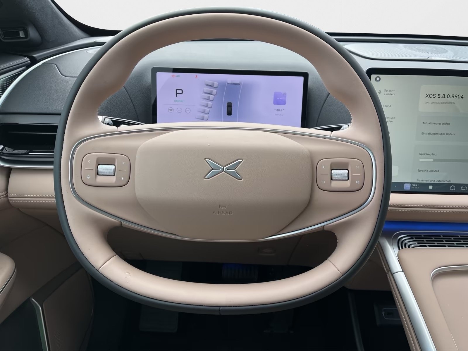Xpeng G9 93kWh Performance AWD Premium-Paket und AHK neues M, Electric, New car, Automatic - 5
