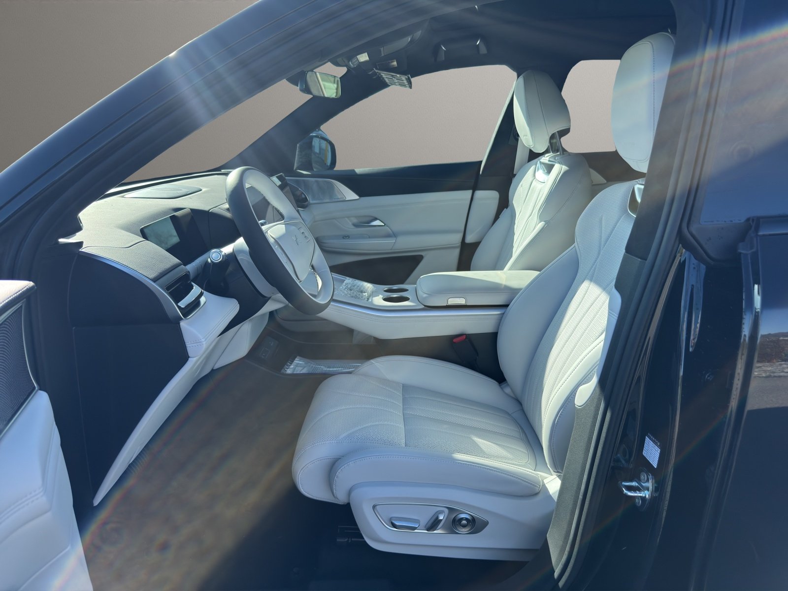 Xpeng G9 Long Range, Electric, New car, Automatic - 7