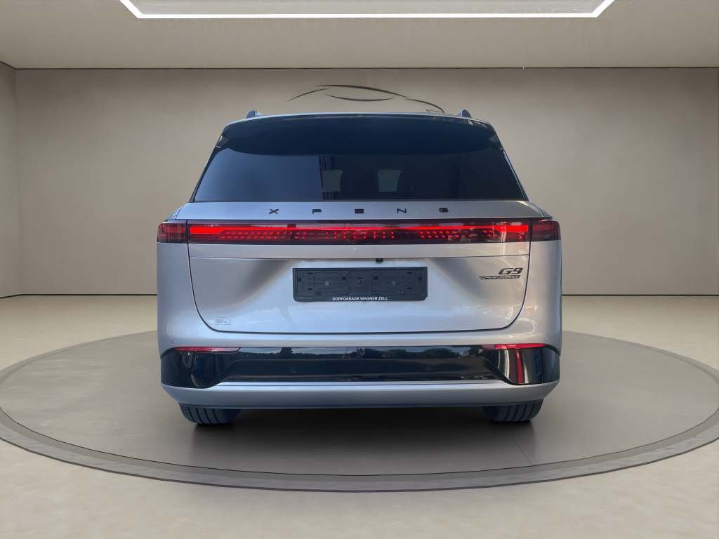 Xpeng G9 Performance AWD, Electric, New car, Automatic - 3