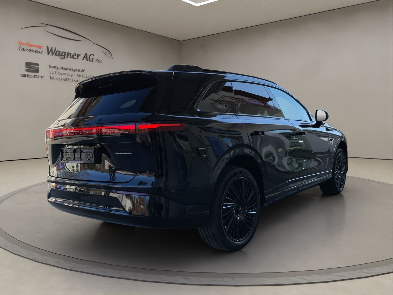Xpeng G9 Performance AWD, Electric, Ex-demonstrator, Automatic - 4