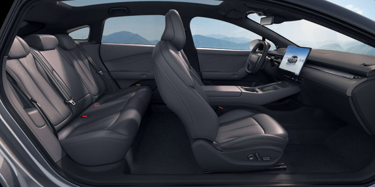 Xpeng P7+ Performance AWD, Elettrica, Auto nuove, Automatico - 2