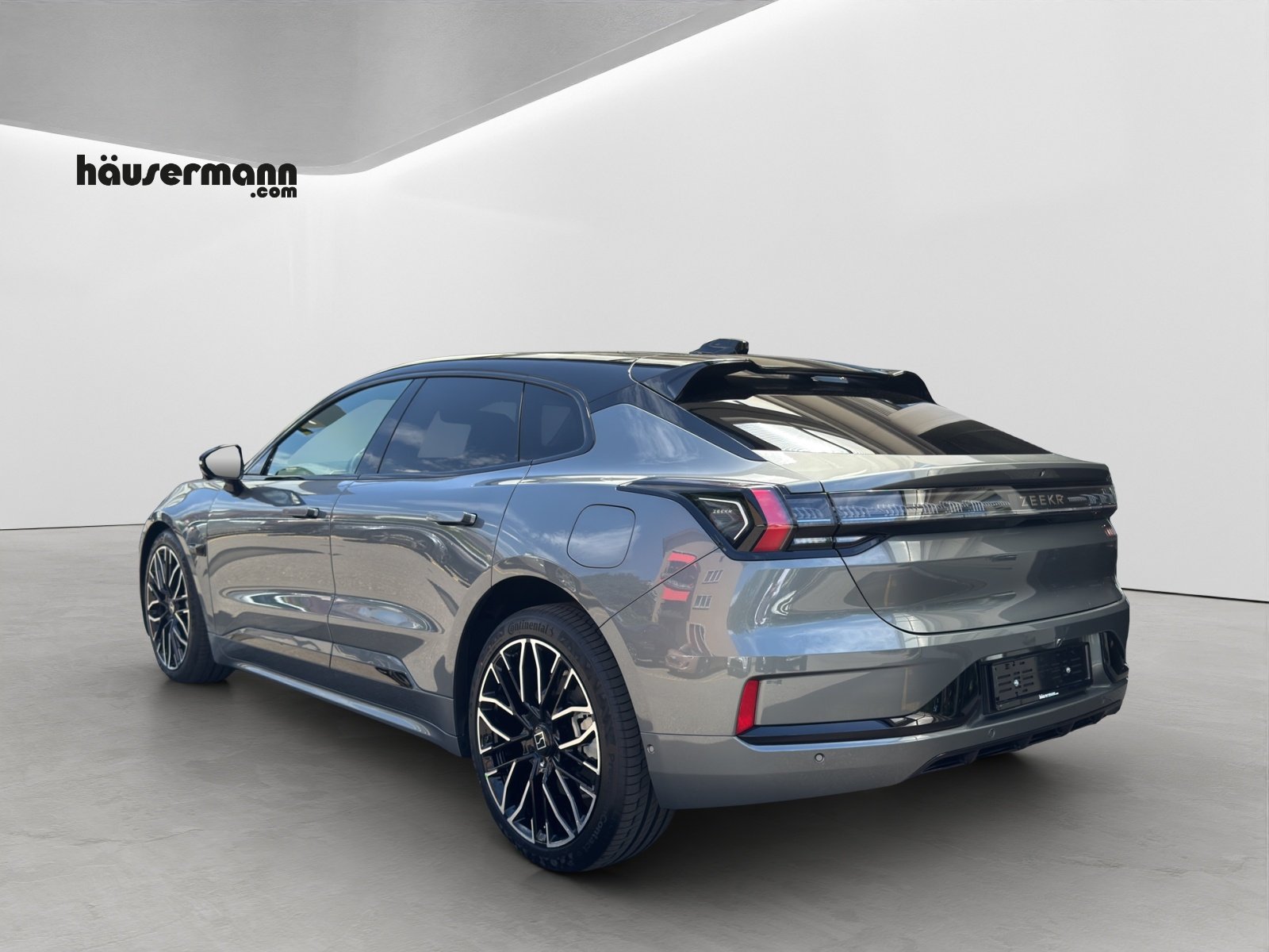 ZEEKR 001 Privilege AWD, Electric, New car, Automatic - 4