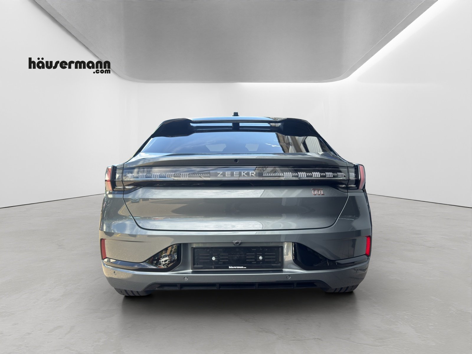 ZEEKR 001 Privilege AWD, Electric, New car, Automatic - 5